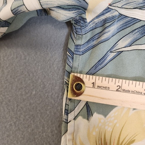 Workers for Freedom Men's Shirt 2XL Blue 100% Silk Shirt Floral Hawaiian - Picture 8 of 15